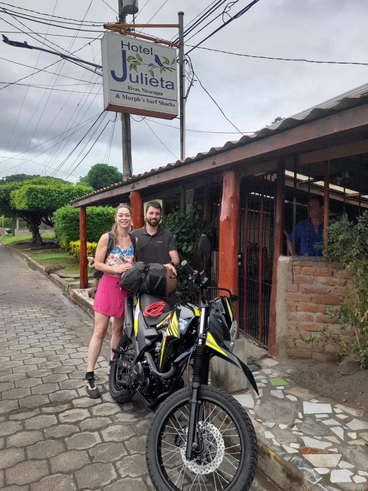 Murph'S Surf Shacks Rivas Extérieur photo