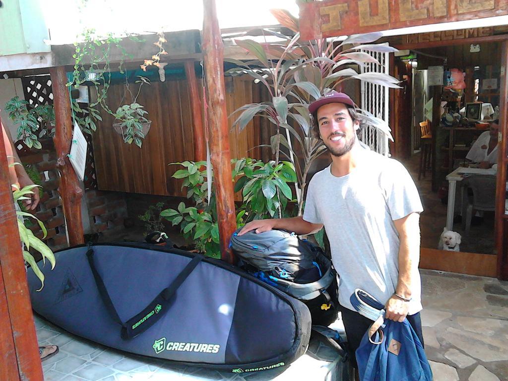 Murph'S Surf Shacks Rivas Extérieur photo